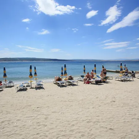 Mare - With Private Swimming Pool