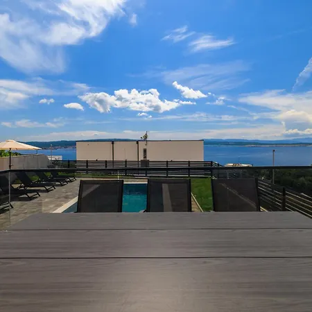 Mare - With Private Swimming Pool *